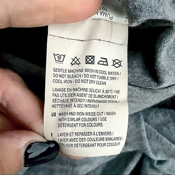 🍍3/$15🍍 Puma Gray Hooded Active Top - Picture 10 of 10